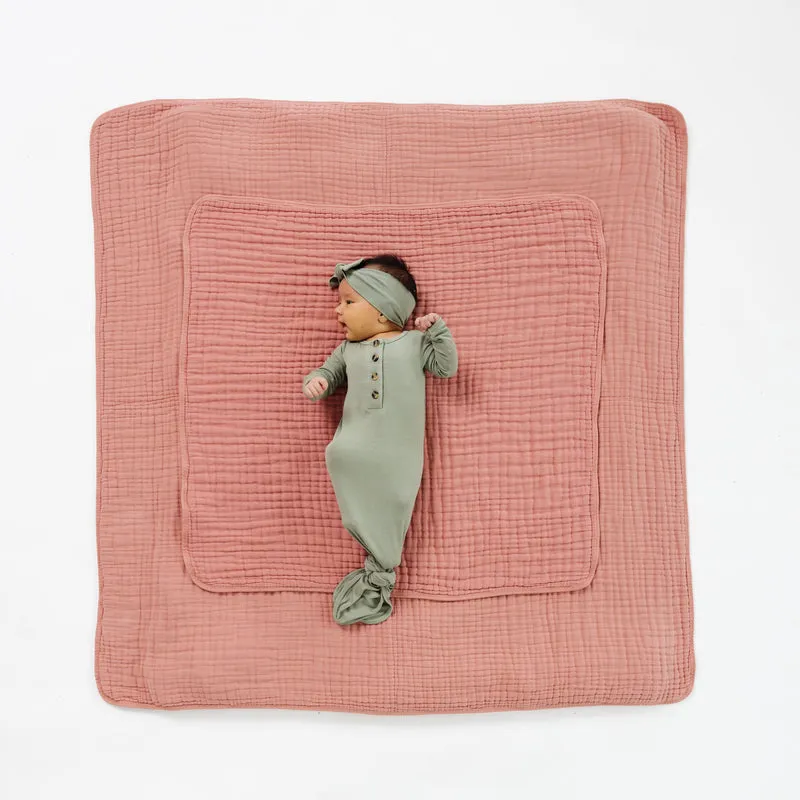 Cloud Muslin Quilt, Rose