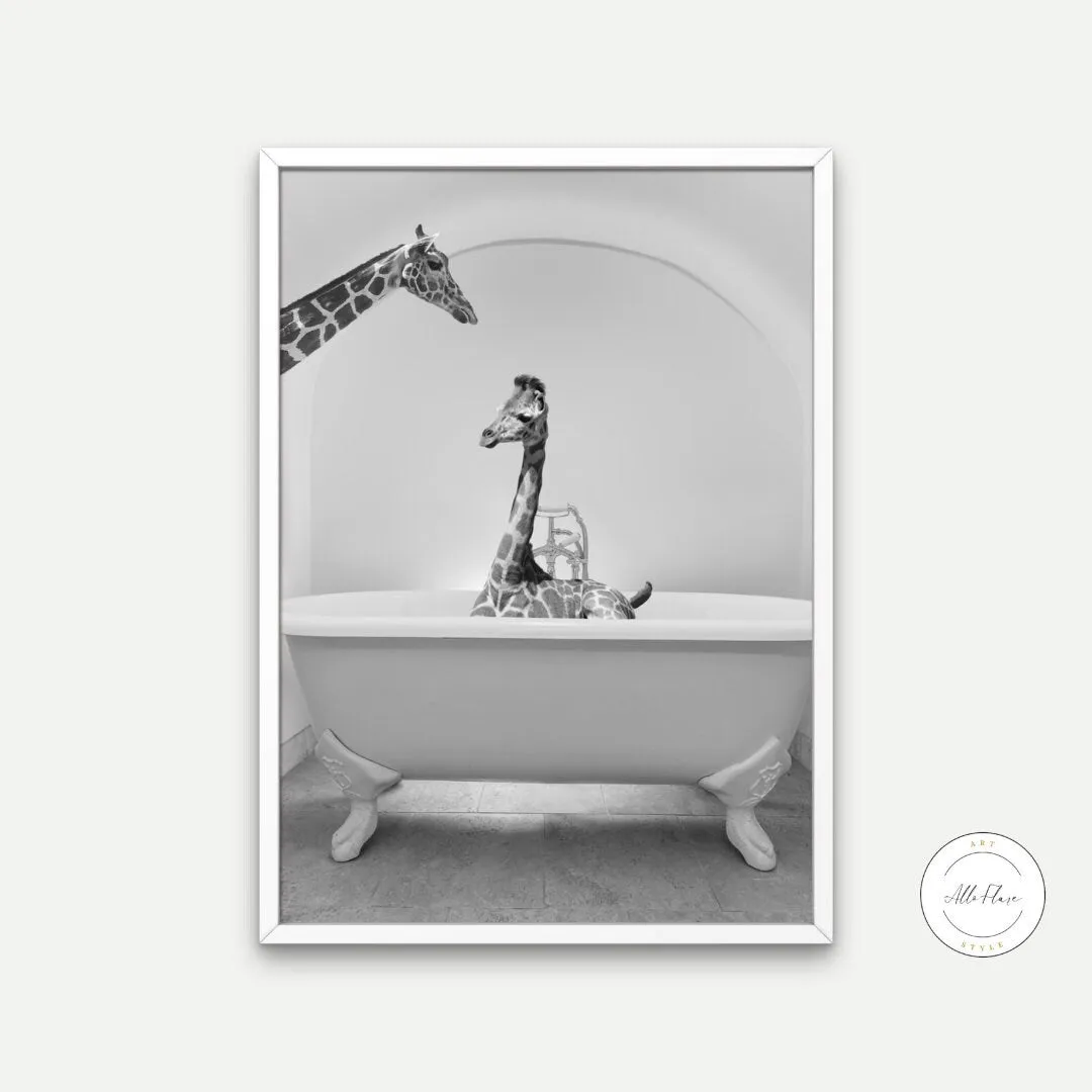 Cute Giraffe In Tub Black And White PRINTABLE WALL ART, Giraffe Photo, Bathroom Art Print, Black & White Glam Decor, Safari Animal Decor