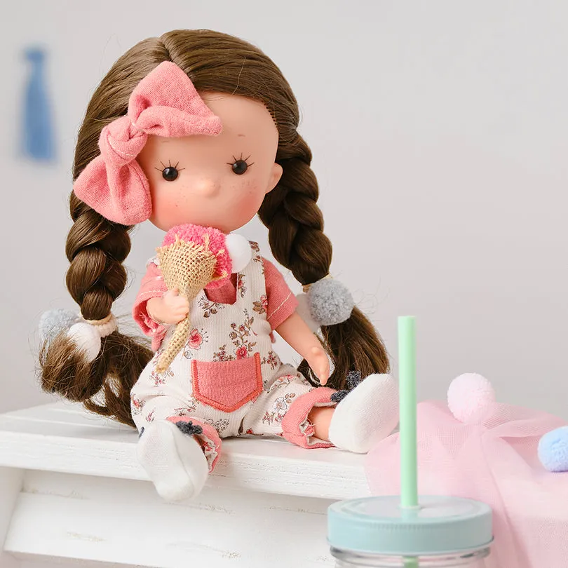 Llorens Dolls: Miss Mini Bella Pan 26cm