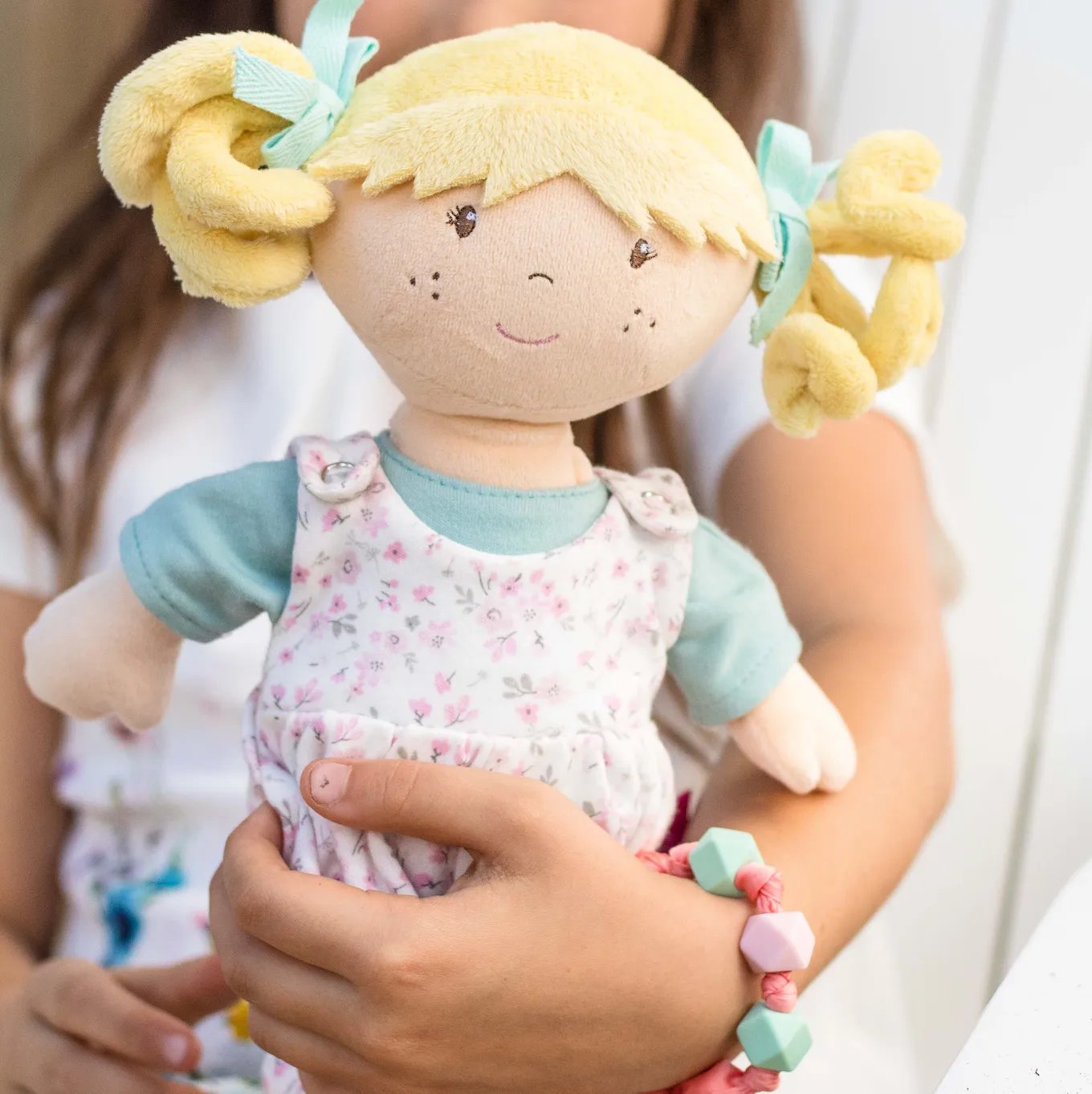 Lucy with Friendship Bracelet in Flower Printed Outfit