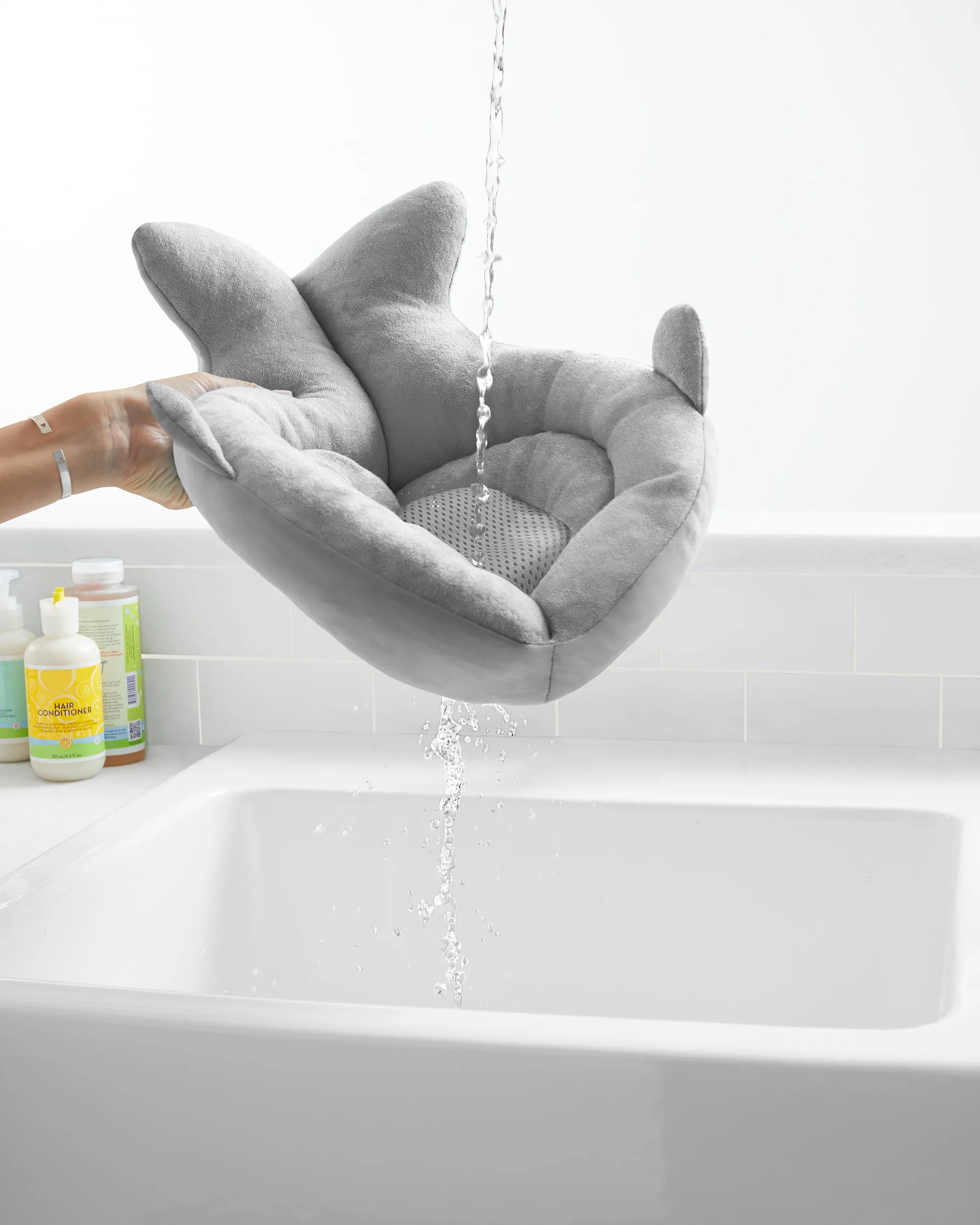 Skip Hop Moby SoftSpot Sink Bather - Grey