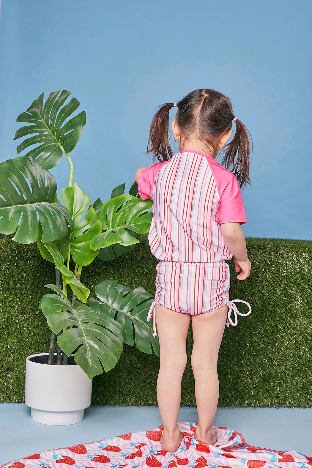 Tyoub Kids Short Sleeve Rash Guard UPF50  Gelato Stripe | Pink